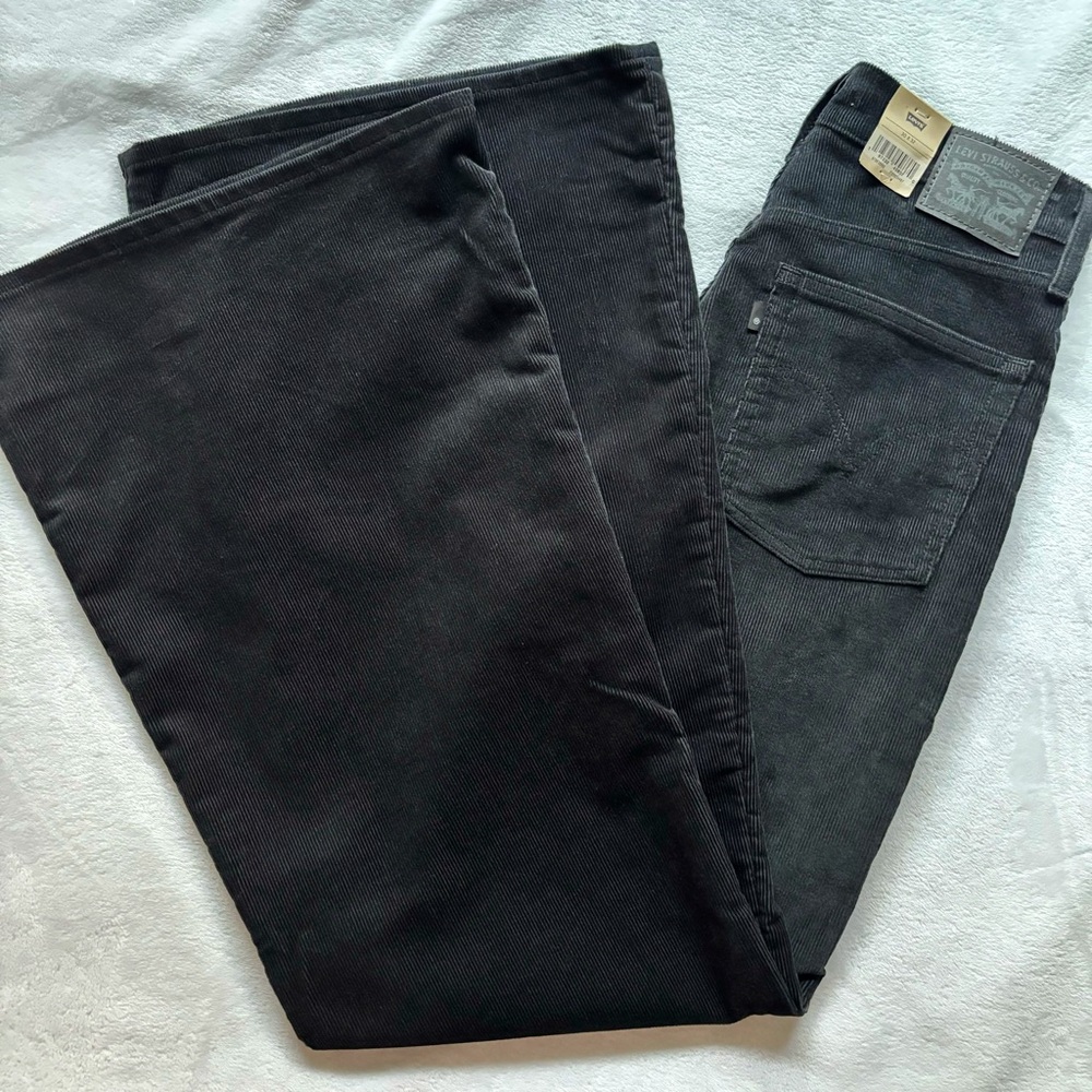 LEVI'S Ribcage Bell Bottom Super High Rise Black Corduroy Pants--30
